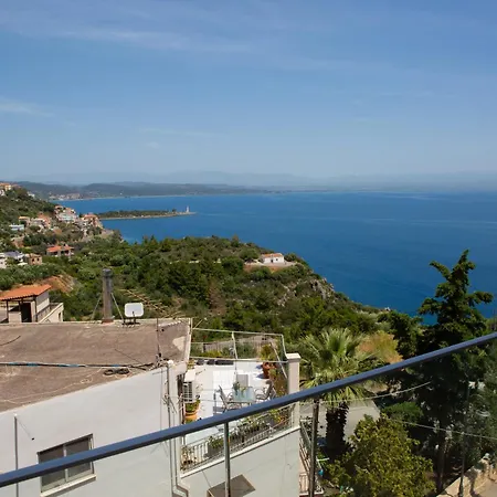 Ξενοδοχείο Trinasus 3*